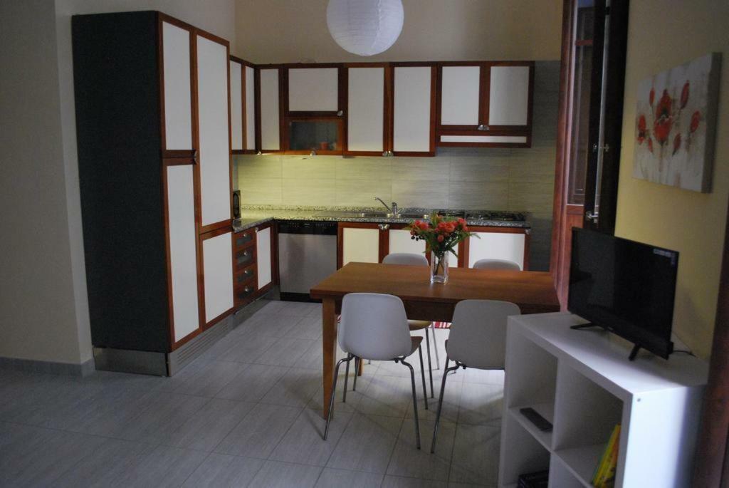 דירות קליארי Martihouse מראה חיצוני תמונה